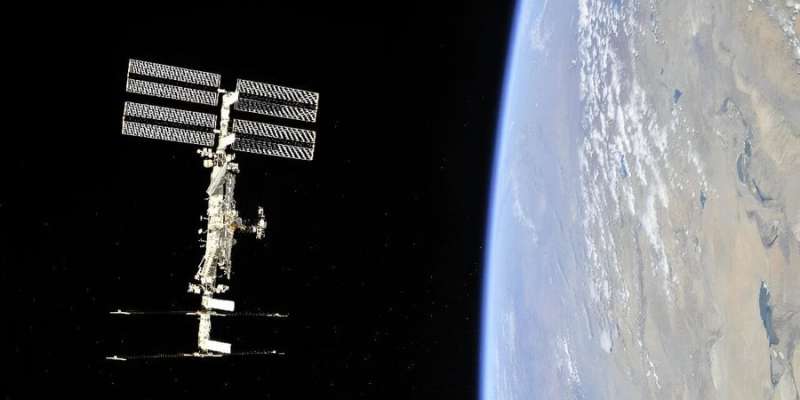 Усе не слава Богу. У російському сегменті МКС знову стався витік