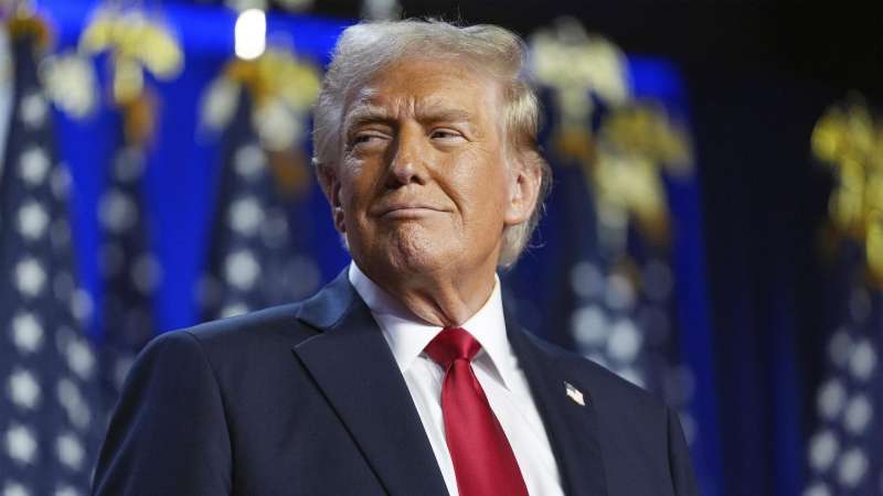 Трамп не проявил интереса к идее пригласить Украину в НАТО, пишет WSJ