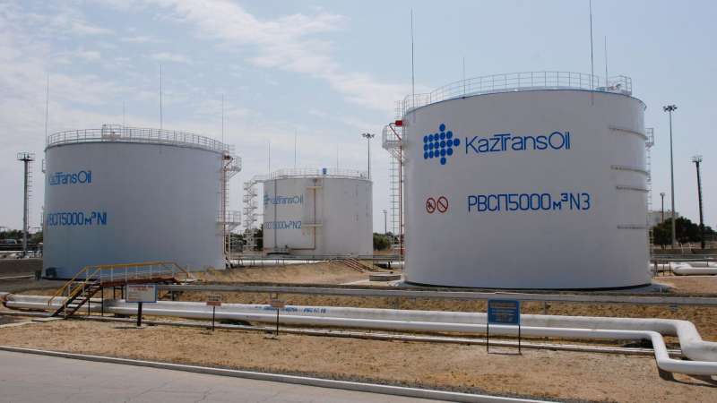 "Зальет нефтью": России указали на неожиданного "врага"